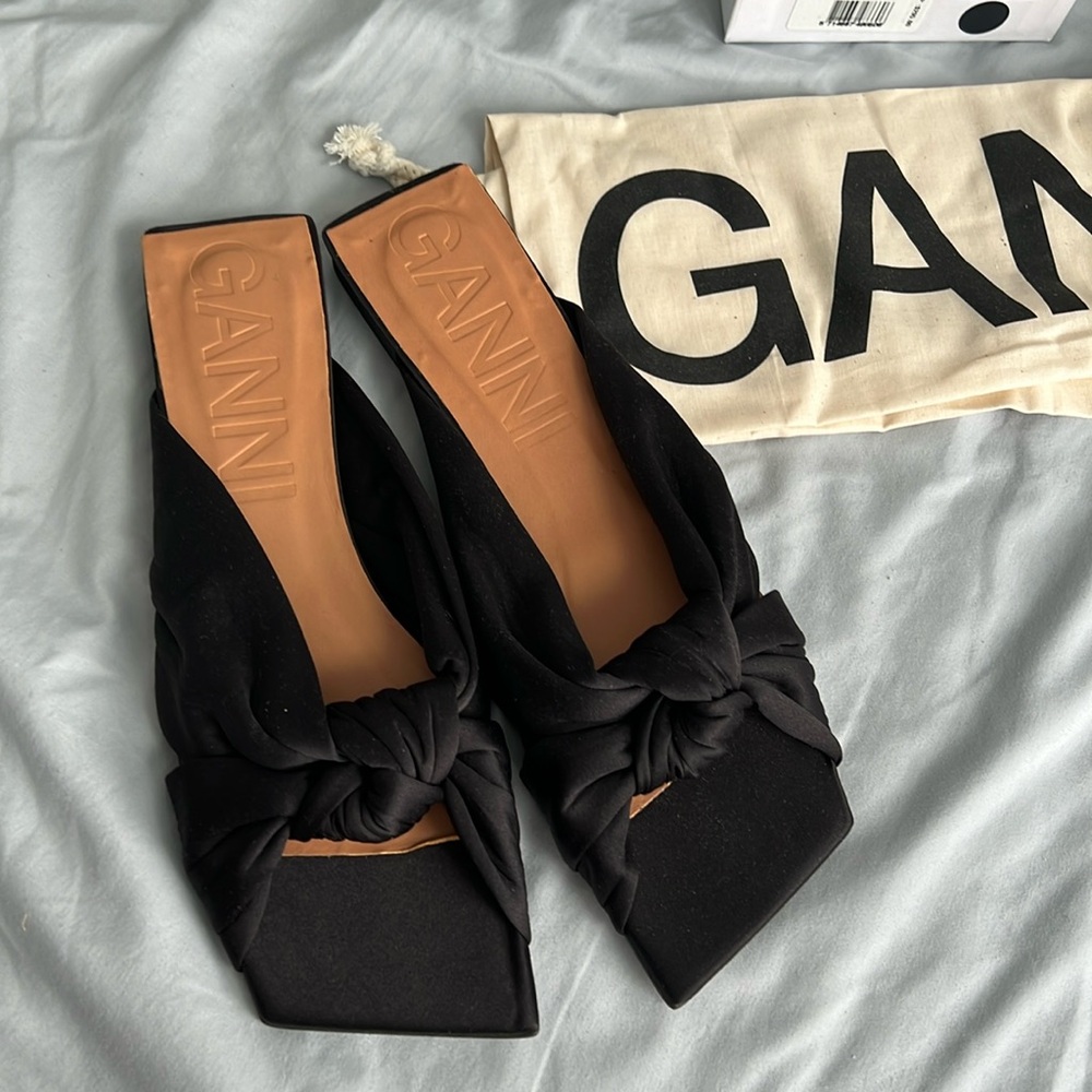 GANNI Black Soft Knot Flat Mules - Black